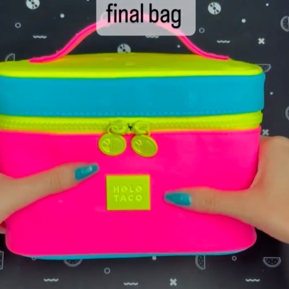 NAIL POLISH ZIPPERED CARRY CASE HOLO TACO: RETRO ON-THE-GO BAG